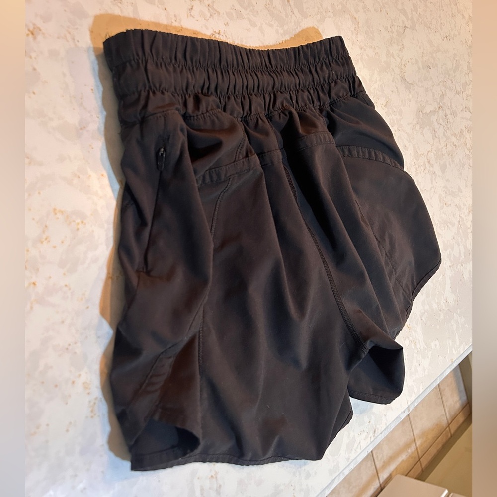 Lululemon Track That Short *5" • Black • size 2 - Picture 10 of 11